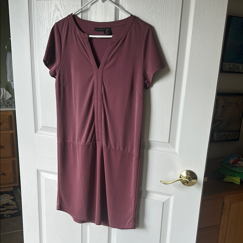 Tahari Mauve Short Sleeve Dress